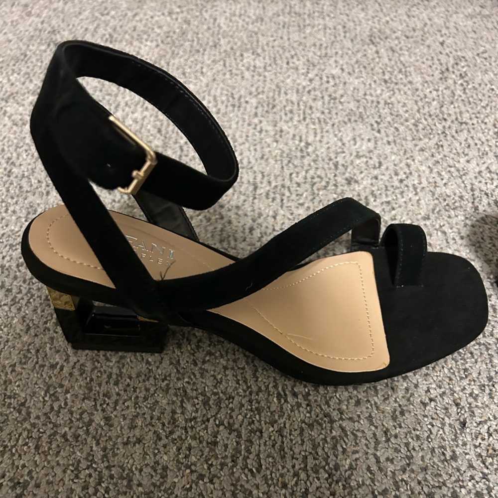 Alfani Coreena suede ankle strap toe ring dress sandals